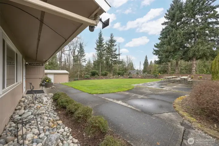 Picnic area area at the clubhouse