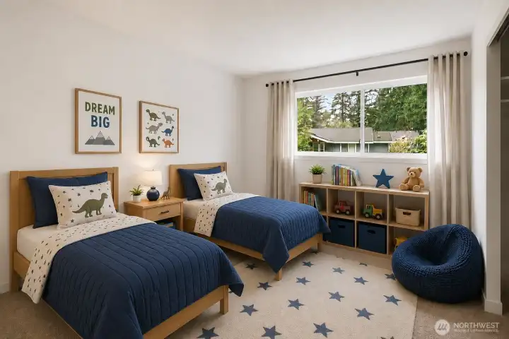 Upper bedroom #1