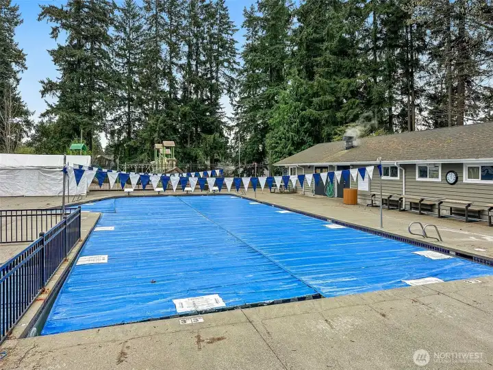 Private Community pool is only for Kingsgate 3&4