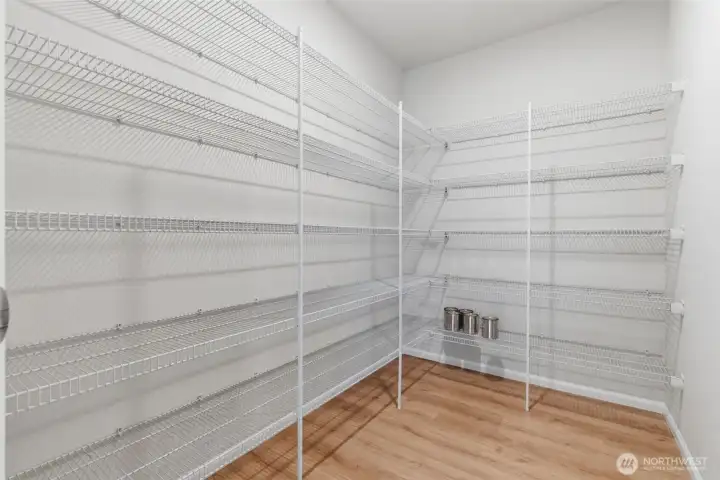 Walk in pantry