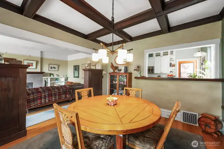 Pass through space from the kitchen.