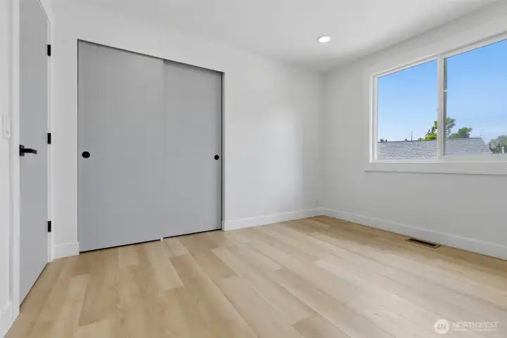 bedroom bedroom
