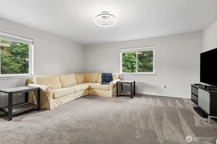 So much room here to use where your vision takes you.