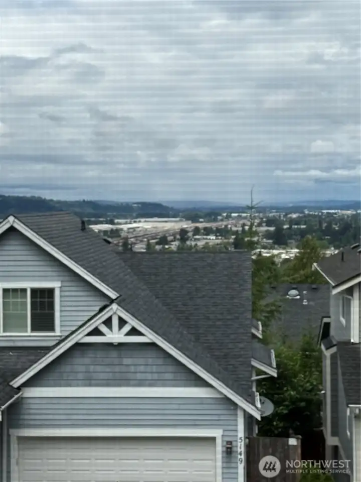 View all the way to Downtown Seattle and whole auburn valley.