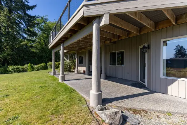 Lower patio with access from the Family room