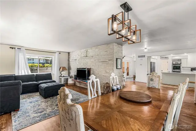 Open living. Open dining space into kitchen