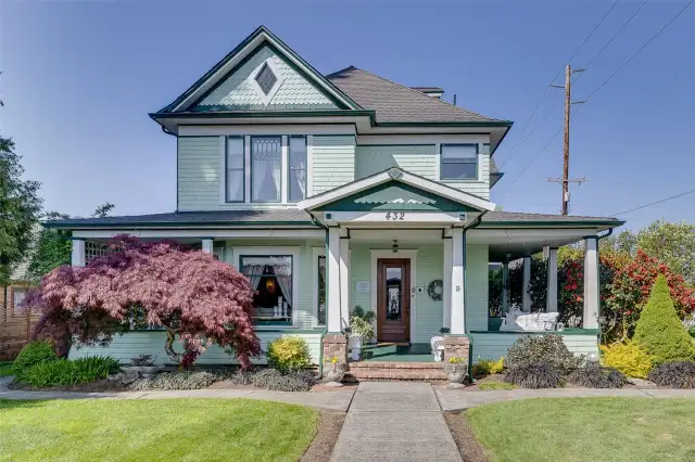 Built in 1904 by George W. Beaver for $1,200.