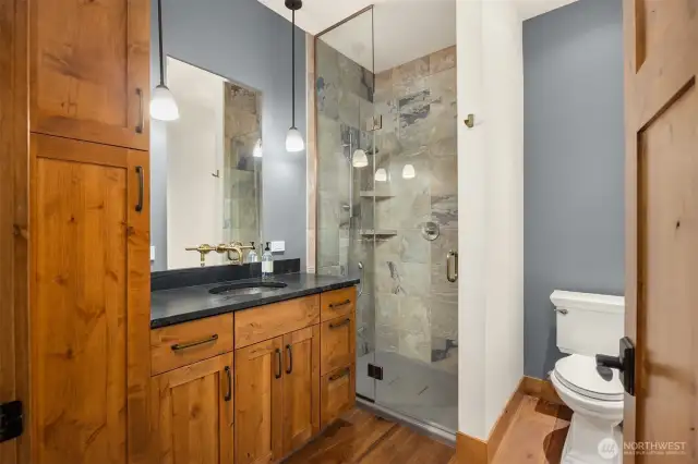 Guest suite bathroom.