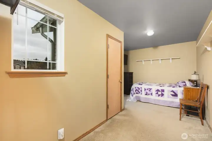 Bedroom 4 or office space