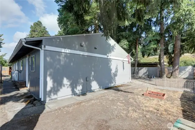 This is the far end of the building with a walkway.