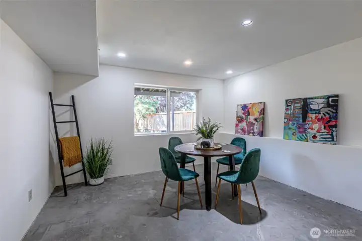 Great Room/ Bonus Room