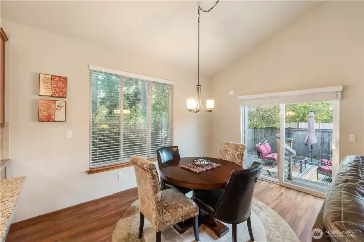 Enjoy a meal in the casual dining area with access to the entertainment sized patio that offers added outdoor living & dining options