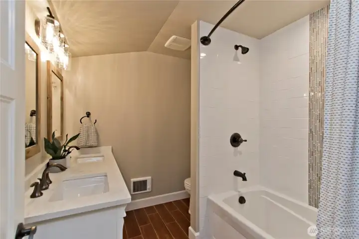 Upstairs Bathroom