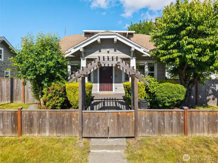 The sweetest fenced front yard.