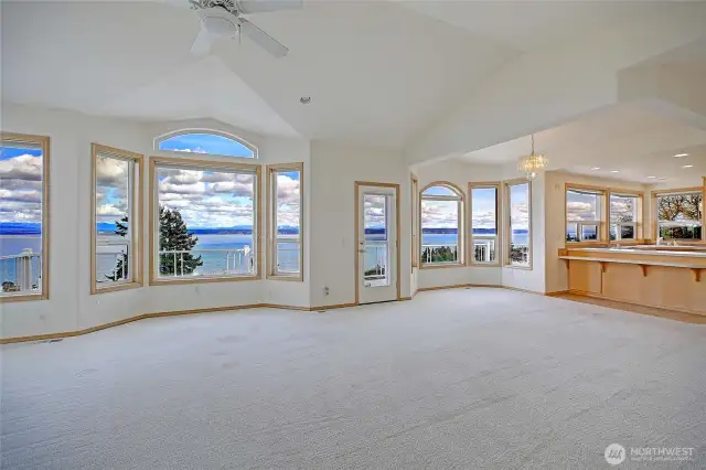 Living room flows into kitchen and more fantastic views!