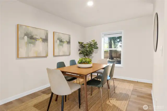 Enough space for a sundy brunch hangout with guests!