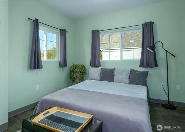 spacious detached studio
