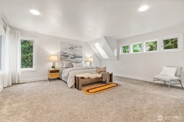Oversized Primary Bedroom