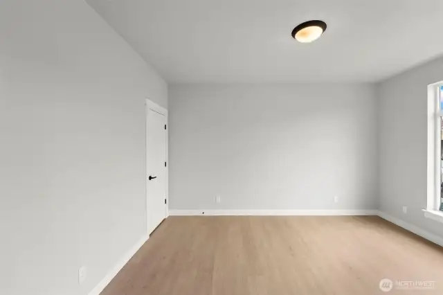 Picture of previously completed home in the same community. For illustrational purposes only. Actual plans and specs may vary. Some features shown are upgrades.