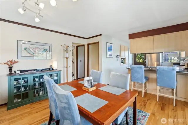 Dining and kitchen bar.