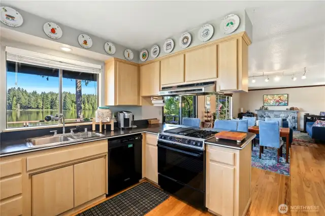 Kitchen w/Corian counters