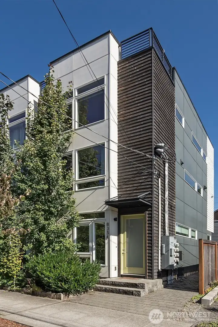 End unit in small complex in the heart of Crown Hill.