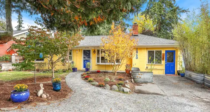 This enchanting one story home is located in the heart of West Shoreline!