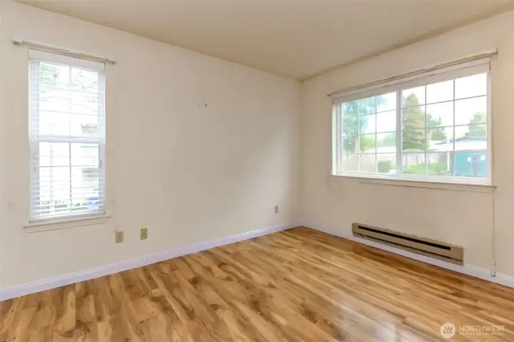 Master Bedroom w/en-suite