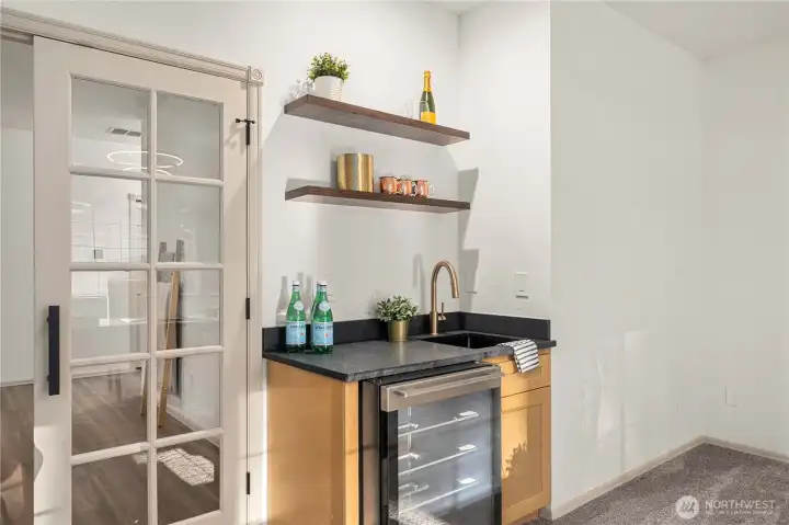 Office Wet bar