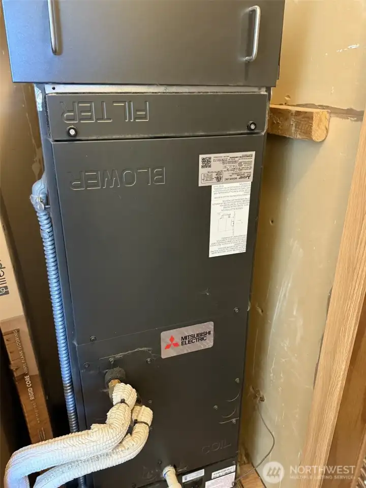 New Mitsubishi heat pump 2023