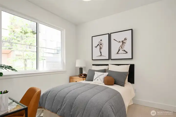 Bedroom with ensuite located on the 1st floor Bedroom with ensuite located on the 1st floor