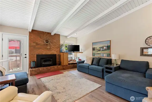 Wood fireplace