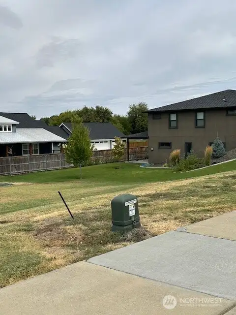 Lot 285