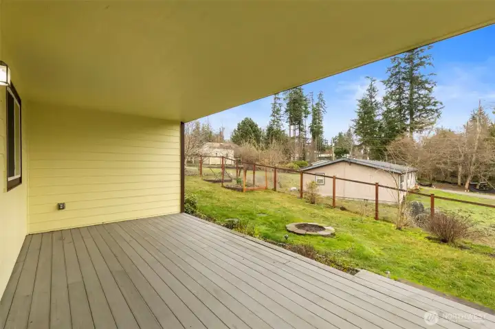 Covered porch off dining area