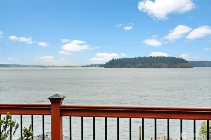 Eastern facing view. Mountain is not out in photo