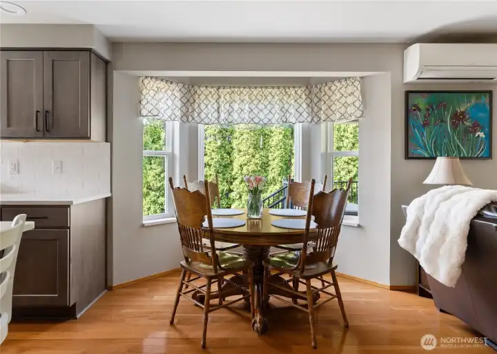 Kitchen with eating area