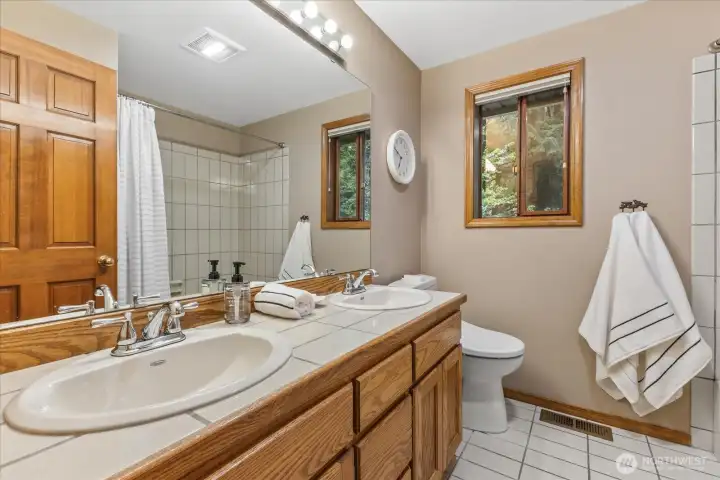 Upper floor hall bathroom