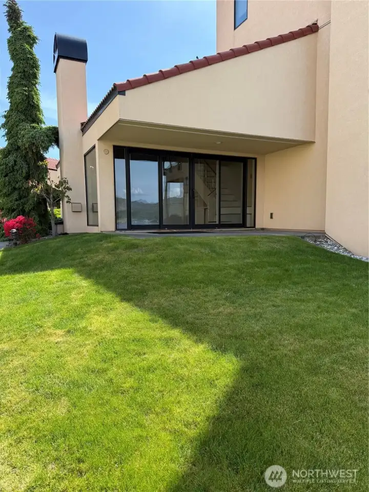 Just another look at the patio and the lush lawn.