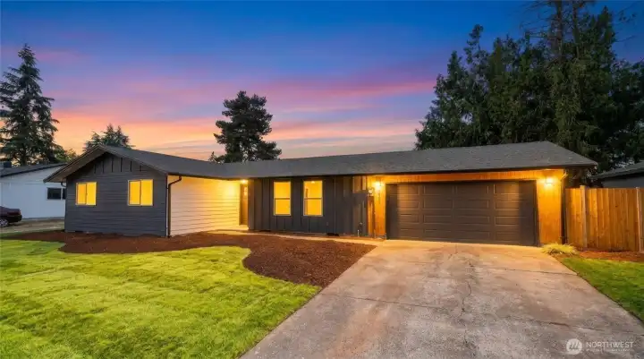 Welcome to 1101 Tule Lake Road! Welcome to 1101 Tule Lake Road!