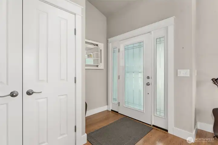 Light and bright entryway