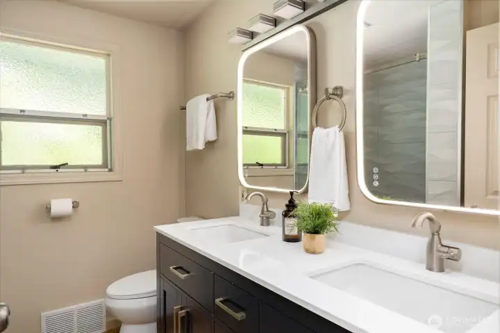 Upper bath Upper bath