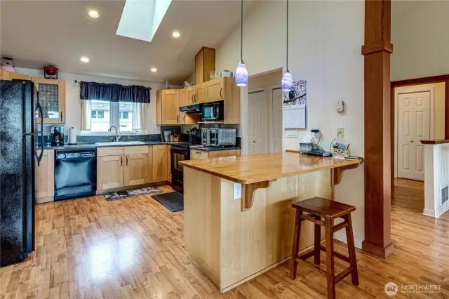 Breakfast Bar Kitchen and Skylight