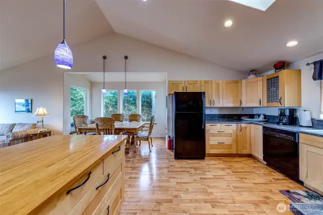 Kitchen/Dining View