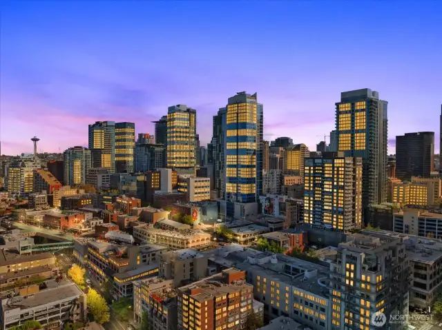 Make this your neighborhood and dive into a vibrant scene filled with endless eateries, buzzing clubs, cozy cafes, eclectic shops, and exciting attractions. It's all right here, waiting for you to explore and enjoy!