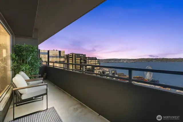 Sunset and Big Wheel? It's yours to enjoy in the comfort of your private balcony.