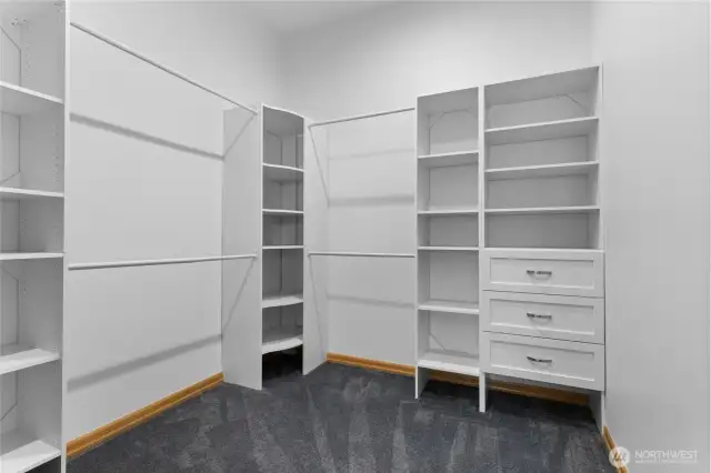 Walk In Closet with Organizers