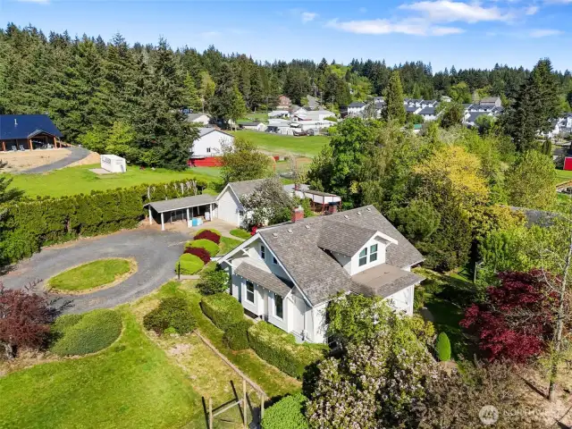 Privacy and comfort, yet close to town.
