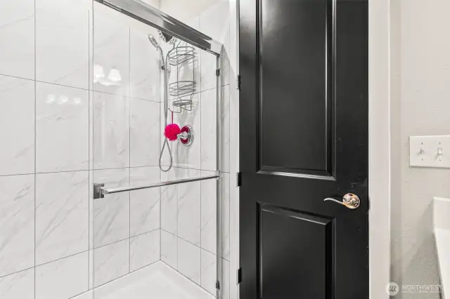 3/3 bathroom