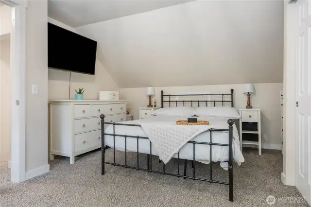 Upper floor primary bedroom