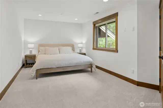 Bedroom 4, upper level